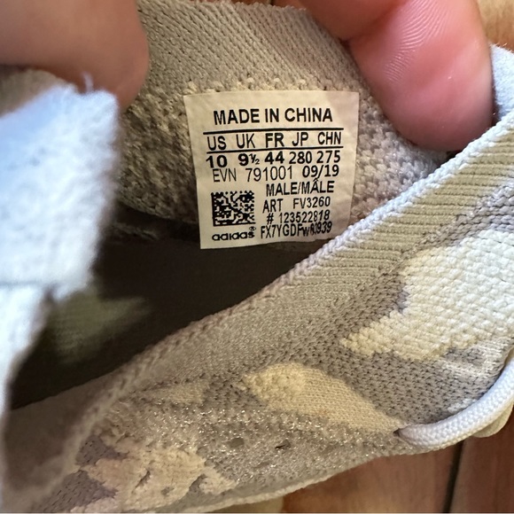 Adidas Yeezy Boost 380 Alien size 10 - Picture 5 of 5